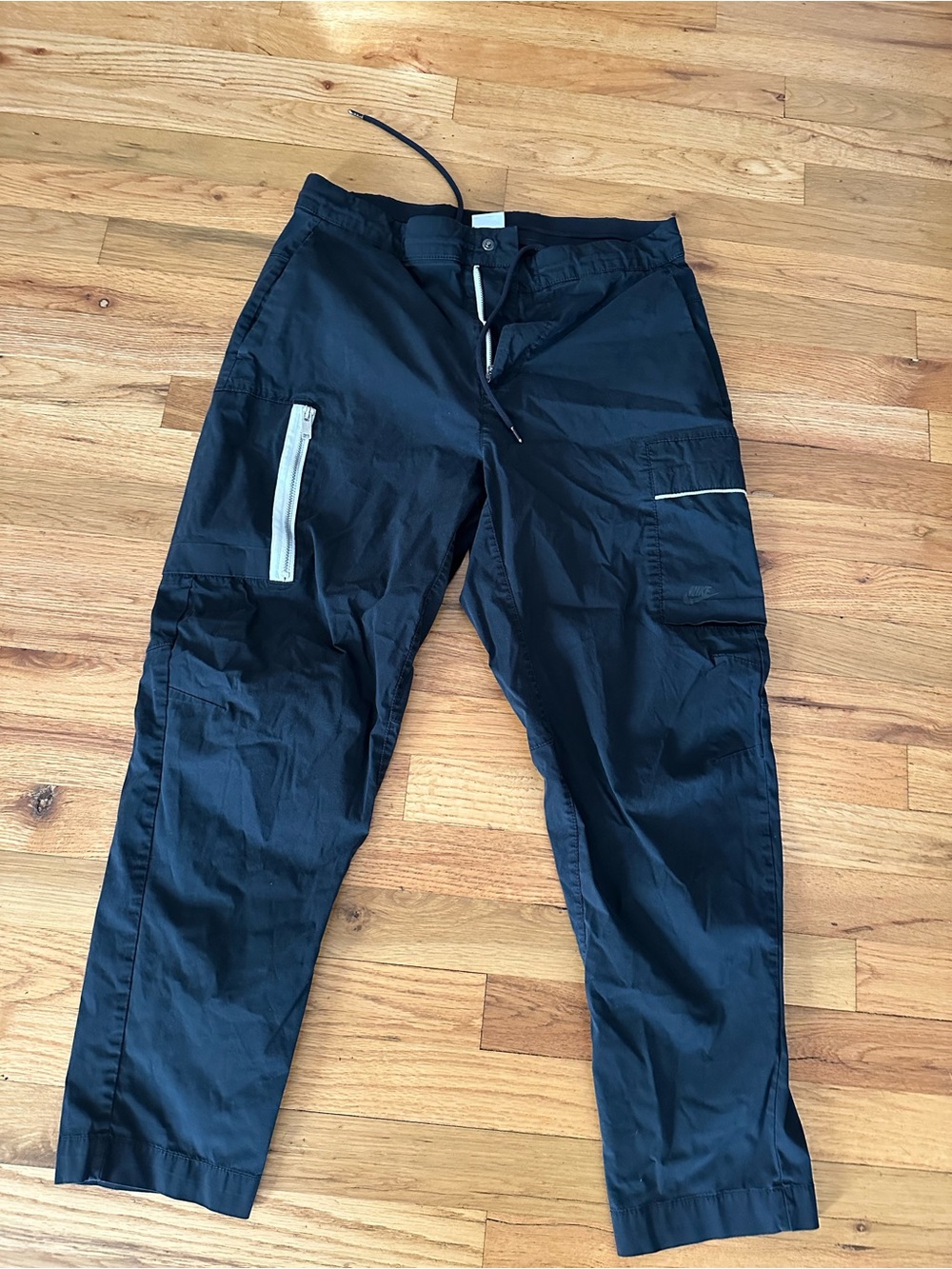 Nike Black Men's Cargo Pants with Contrast Zippers